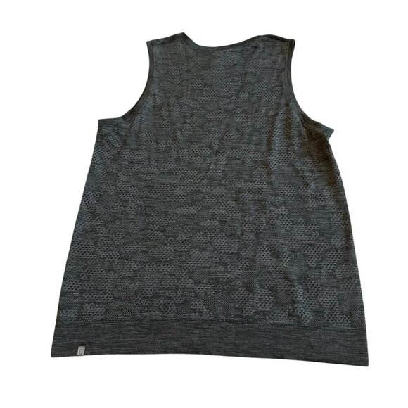 Lululemon Breeze By Muscle Tank Top Shirt Breathable Athleisure Athletic Size 8 - Picture 8 of 11